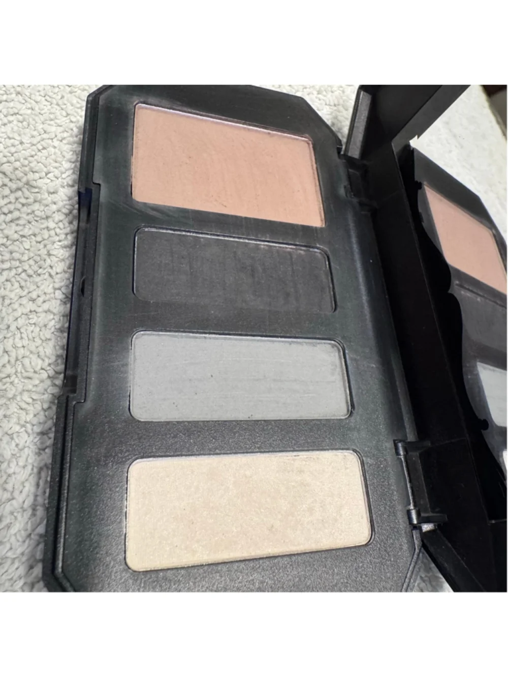 Kat Von D Shade + Light Eye Contour Quad Smoke Eyeshadow Palette Gently Used